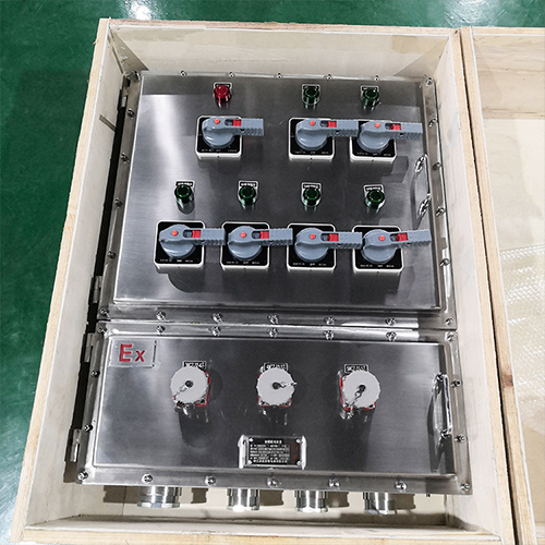 不銹鋼防爆配電箱/不銹鋼防爆照明配電箱/防爆防腐不銹鋼配電箱/防爆動力配電箱
